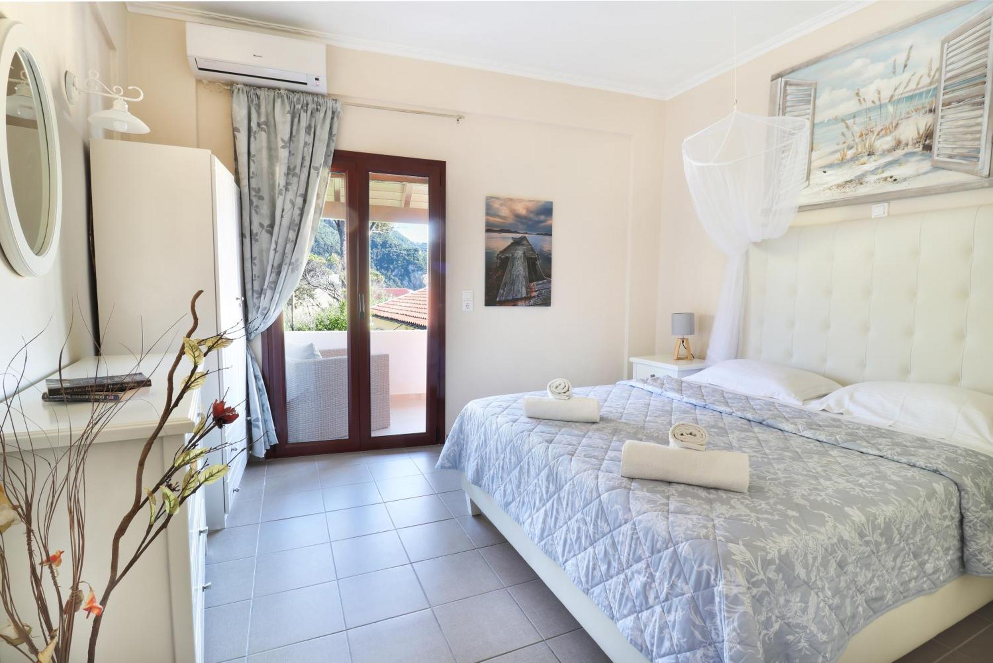 Louiza Apartments Agios Gordios  Zewnętrze zdjęcie