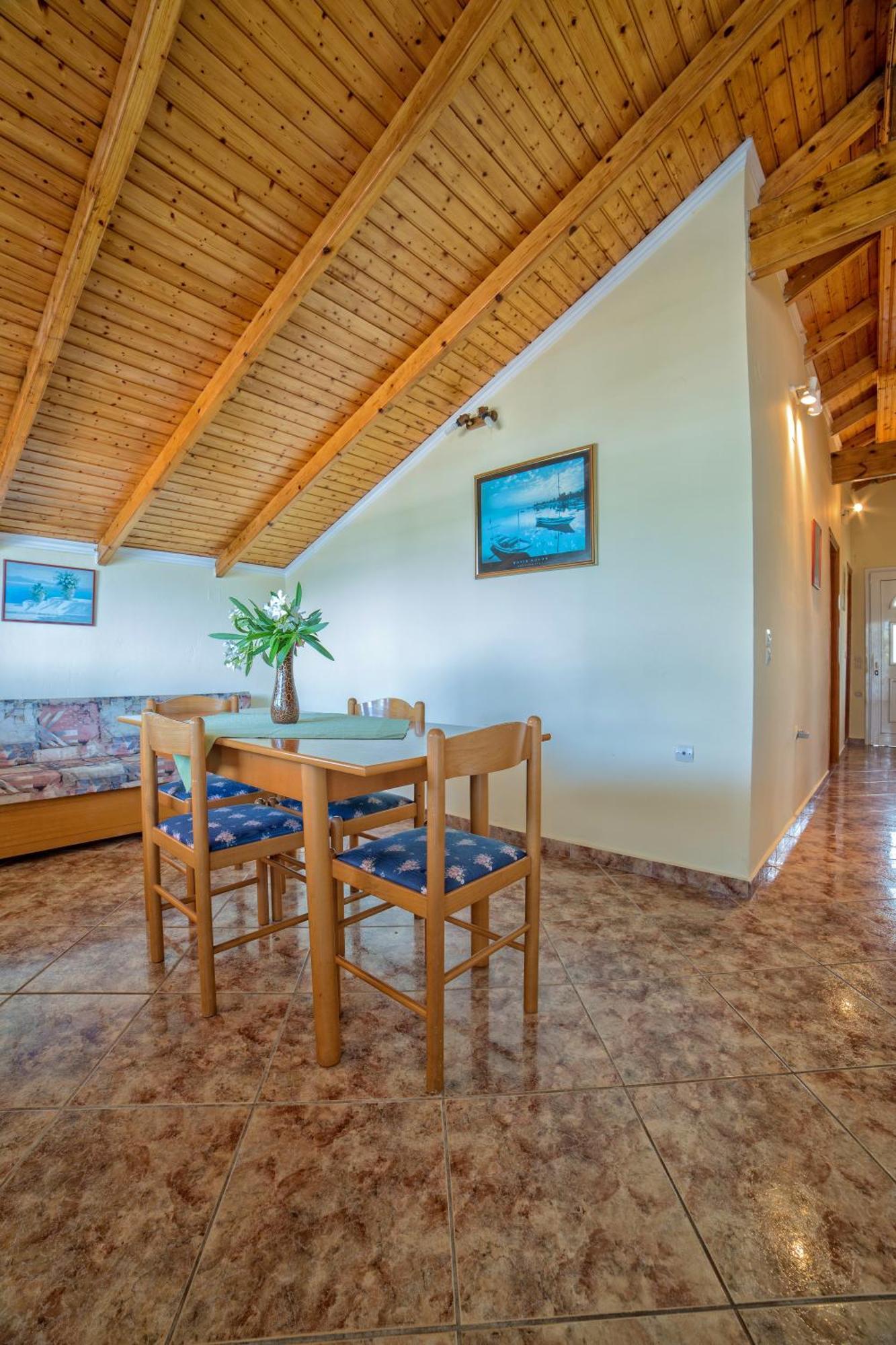 Louiza Apartments Agios Gordios  Zewnętrze zdjęcie