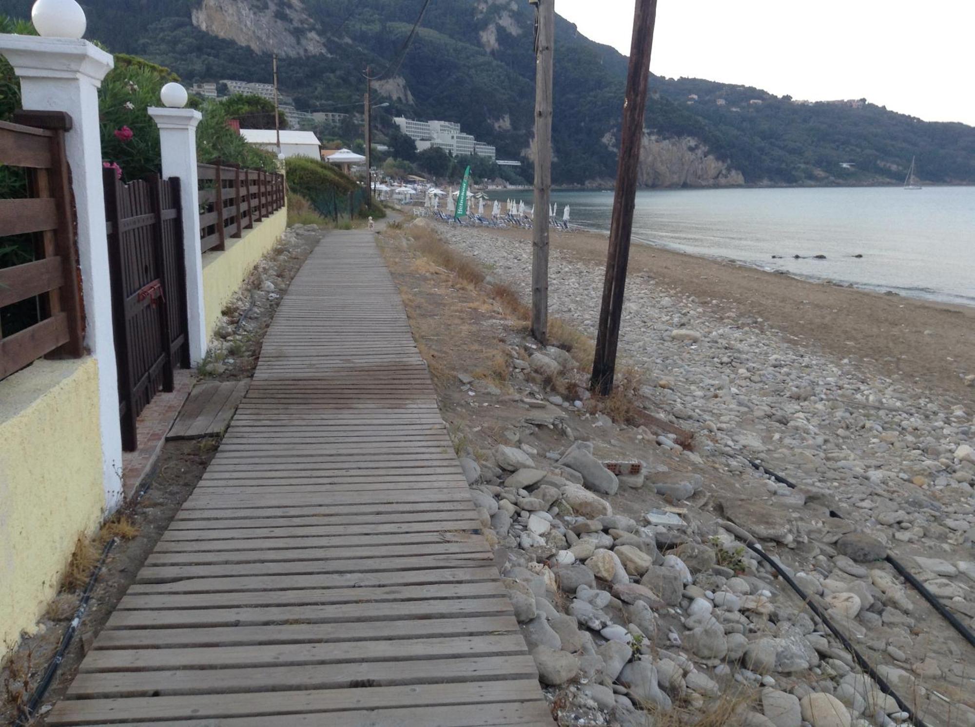 Louiza Apartments Agios Gordios  Zewnętrze zdjęcie
