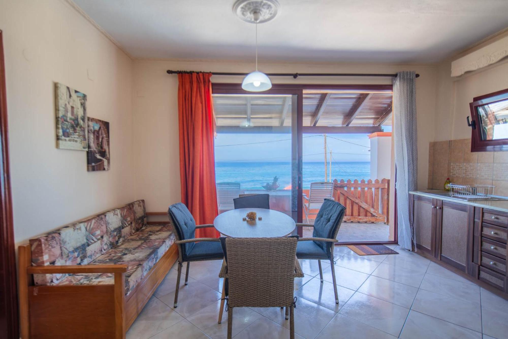 Louiza Apartments Agios Gordios  Zewnętrze zdjęcie