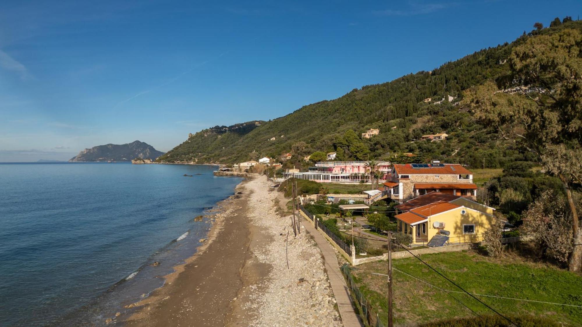 Louiza Apartments Agios Gordios  Zewnętrze zdjęcie