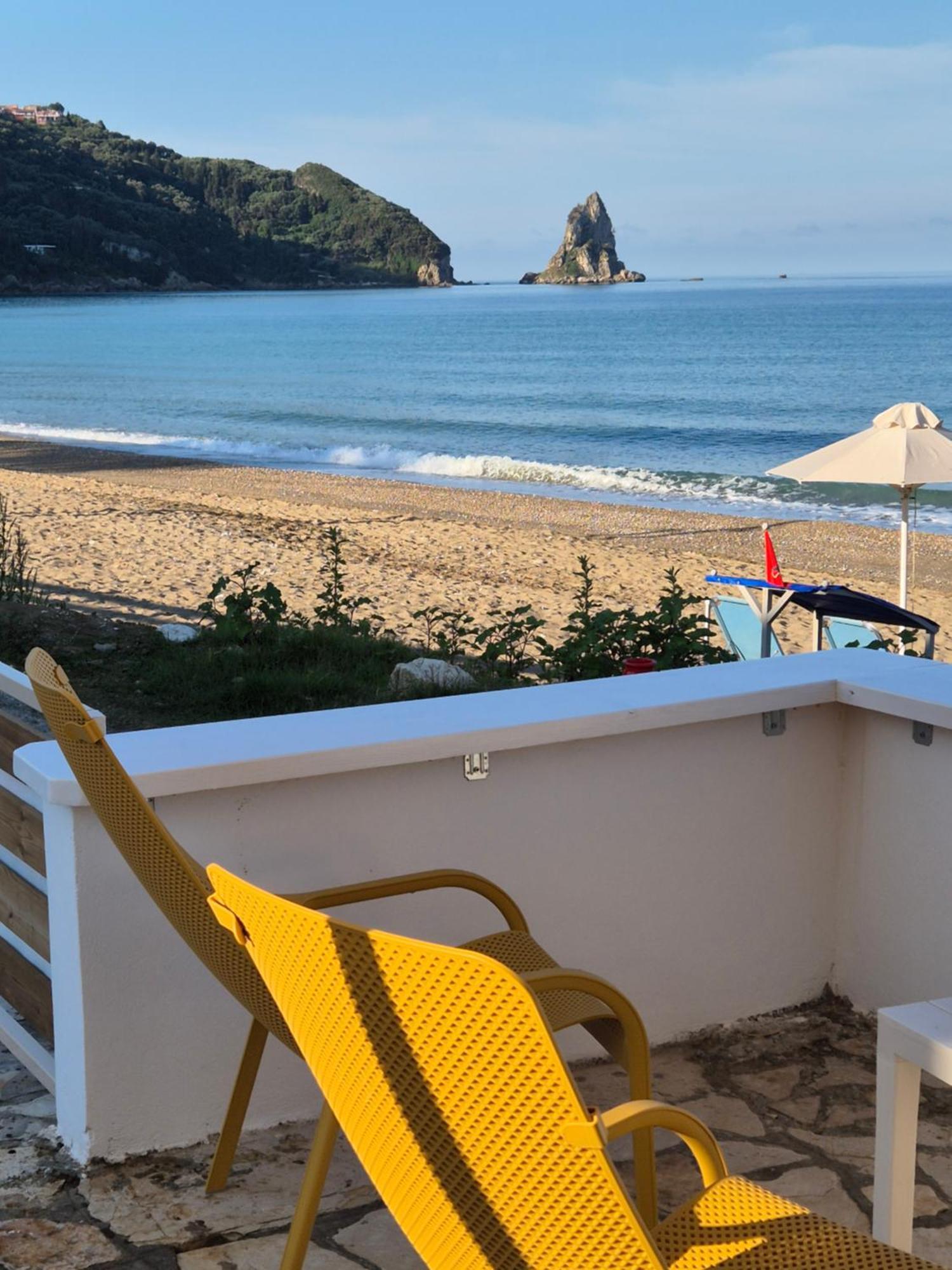 Louiza Apartments Agios Gordios  Zewnętrze zdjęcie